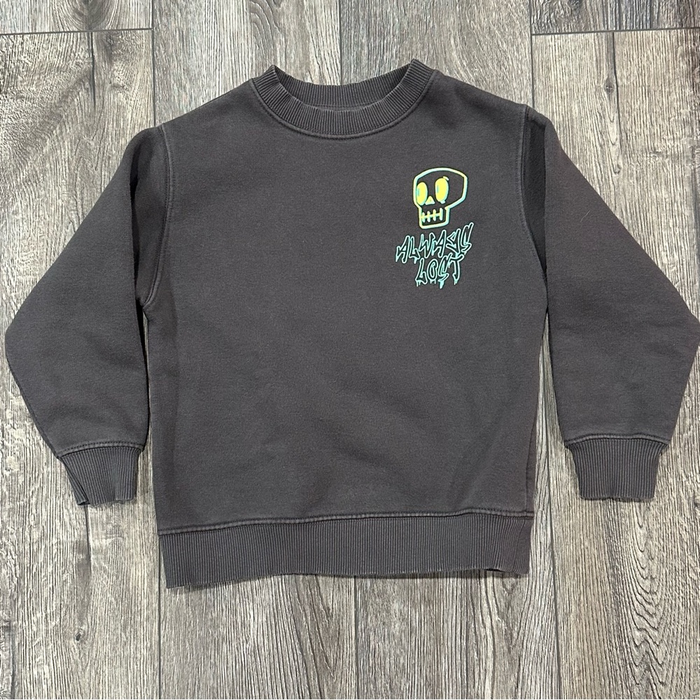 Zara Gray “Always Lost” Skull Graphic Sweatshirt, Size 6/7